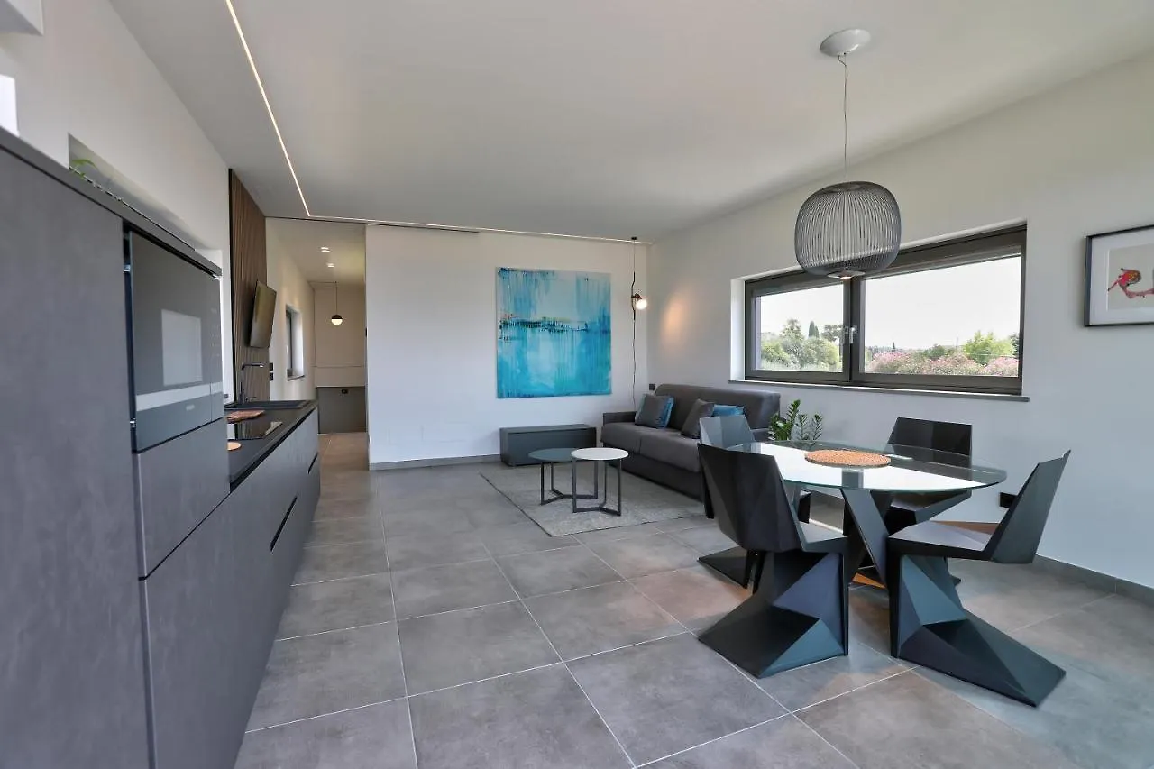 Inoltre Suite Bardolino Apartment