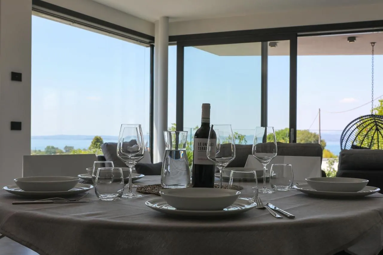 Inoltre Suite Bardolino Italien