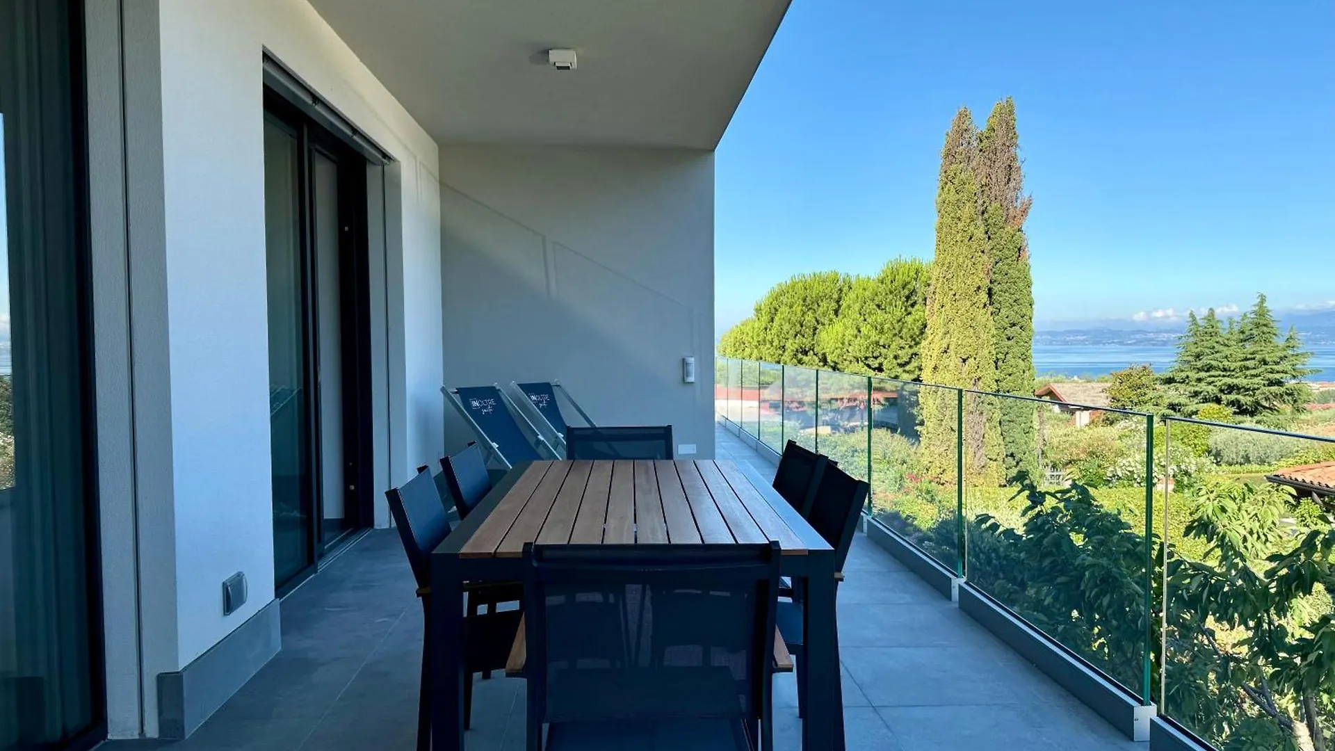 Inoltre Suite Bardolino 0*,  Italien