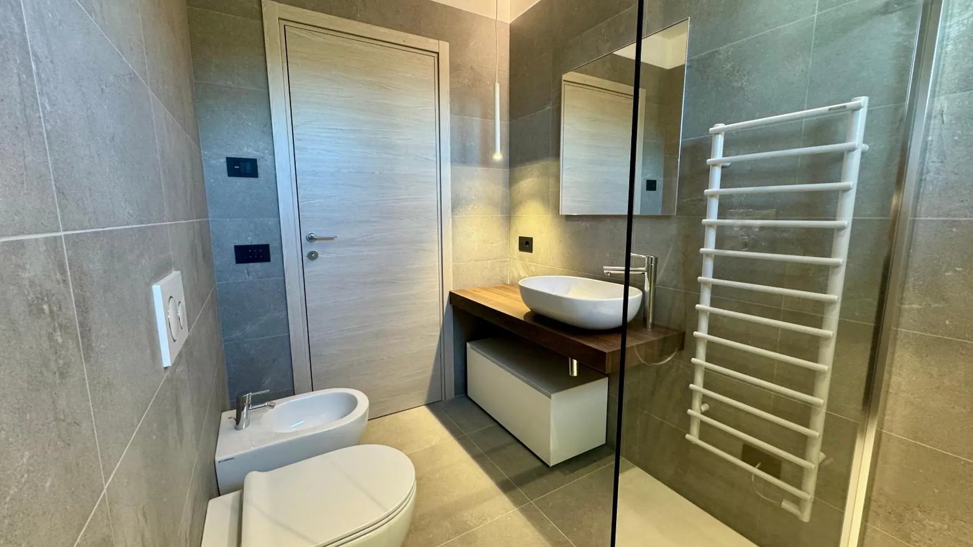Inoltre Suite Bardolino Apartment